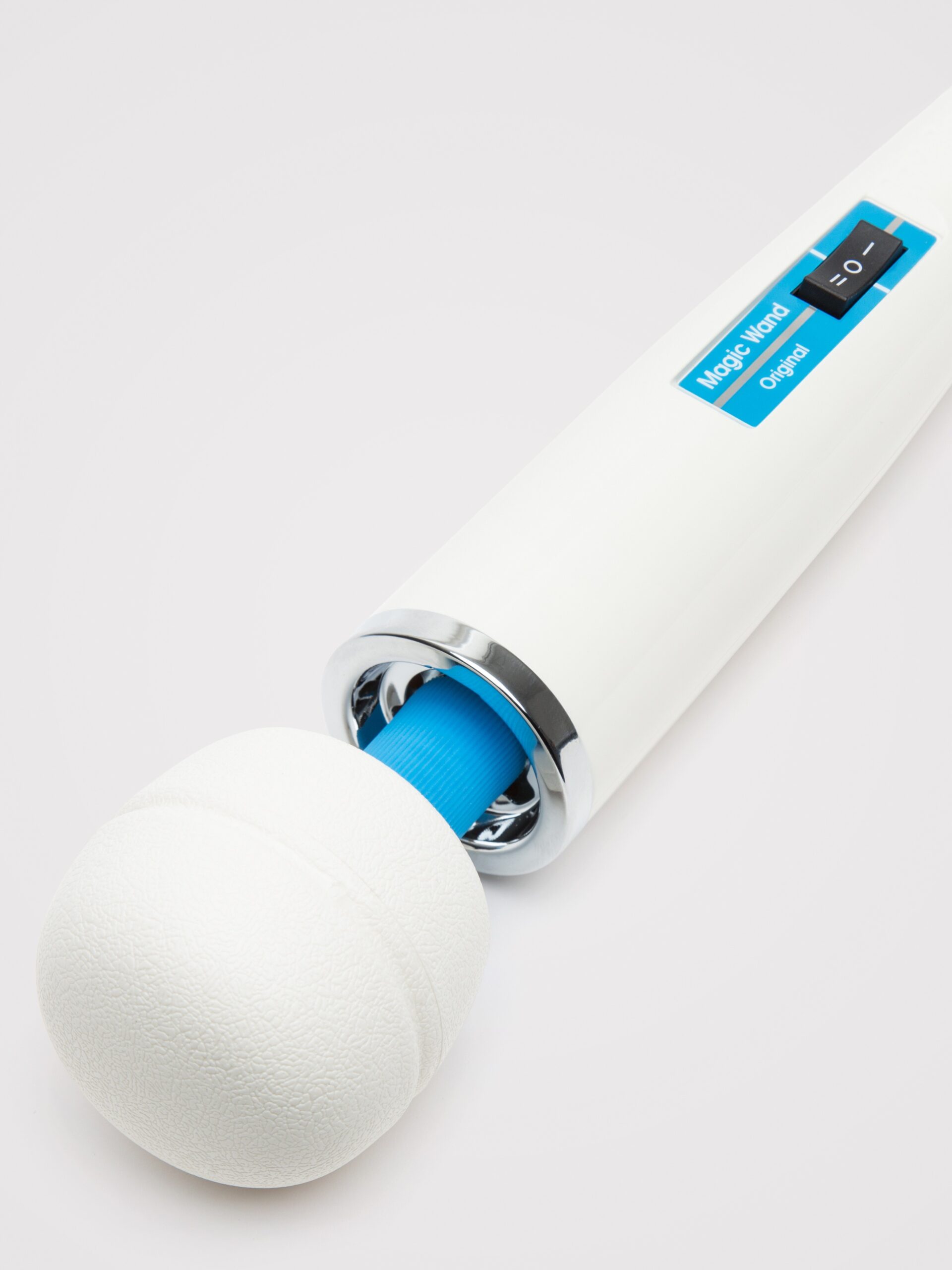 Magic Wand Original Extra Powerful Plug-In Vibrator - Image 3