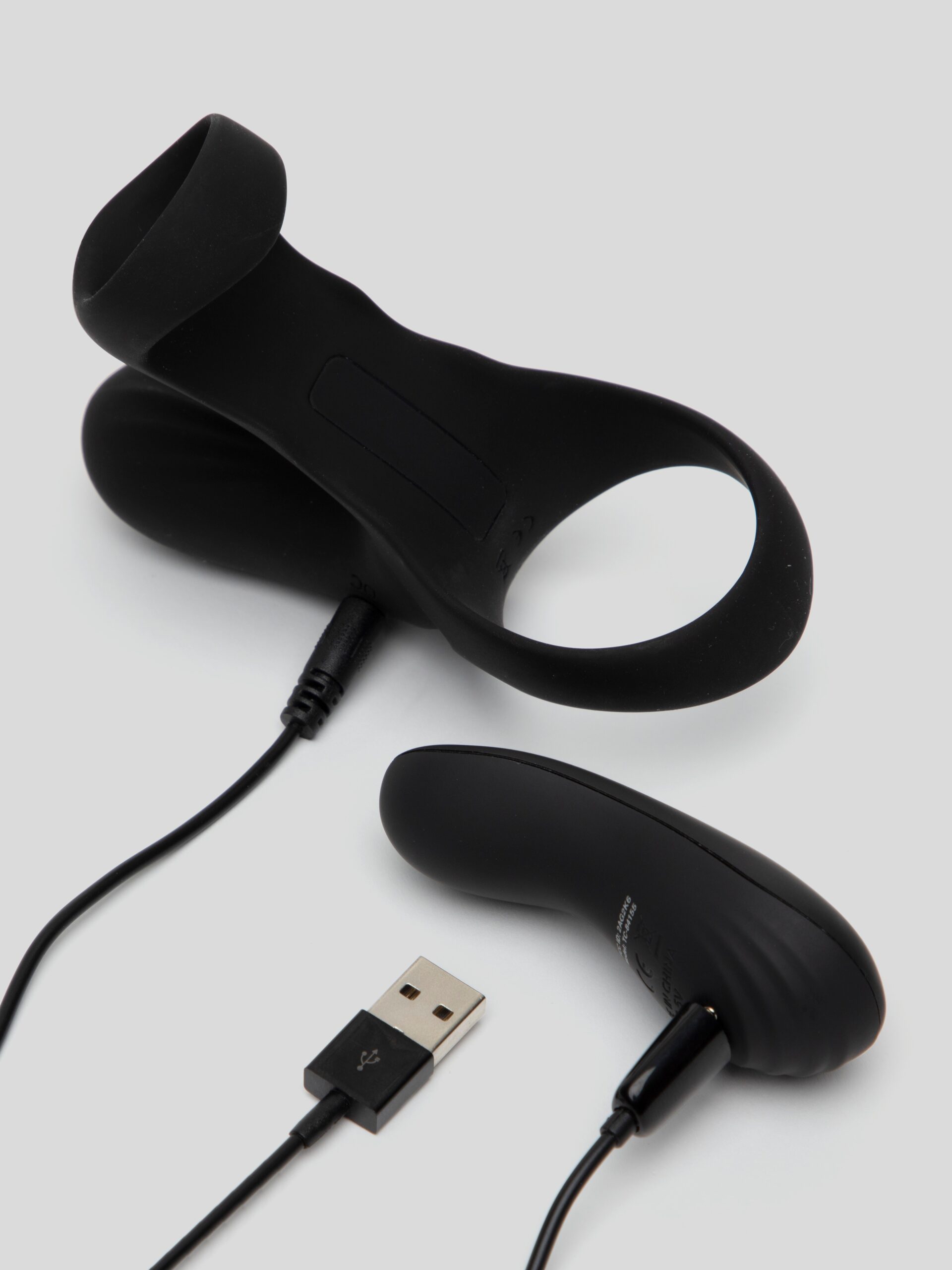 Lovehoney Rechargeable Remote Control Penis Sleeve and Clitoral Stimulator - Image 4