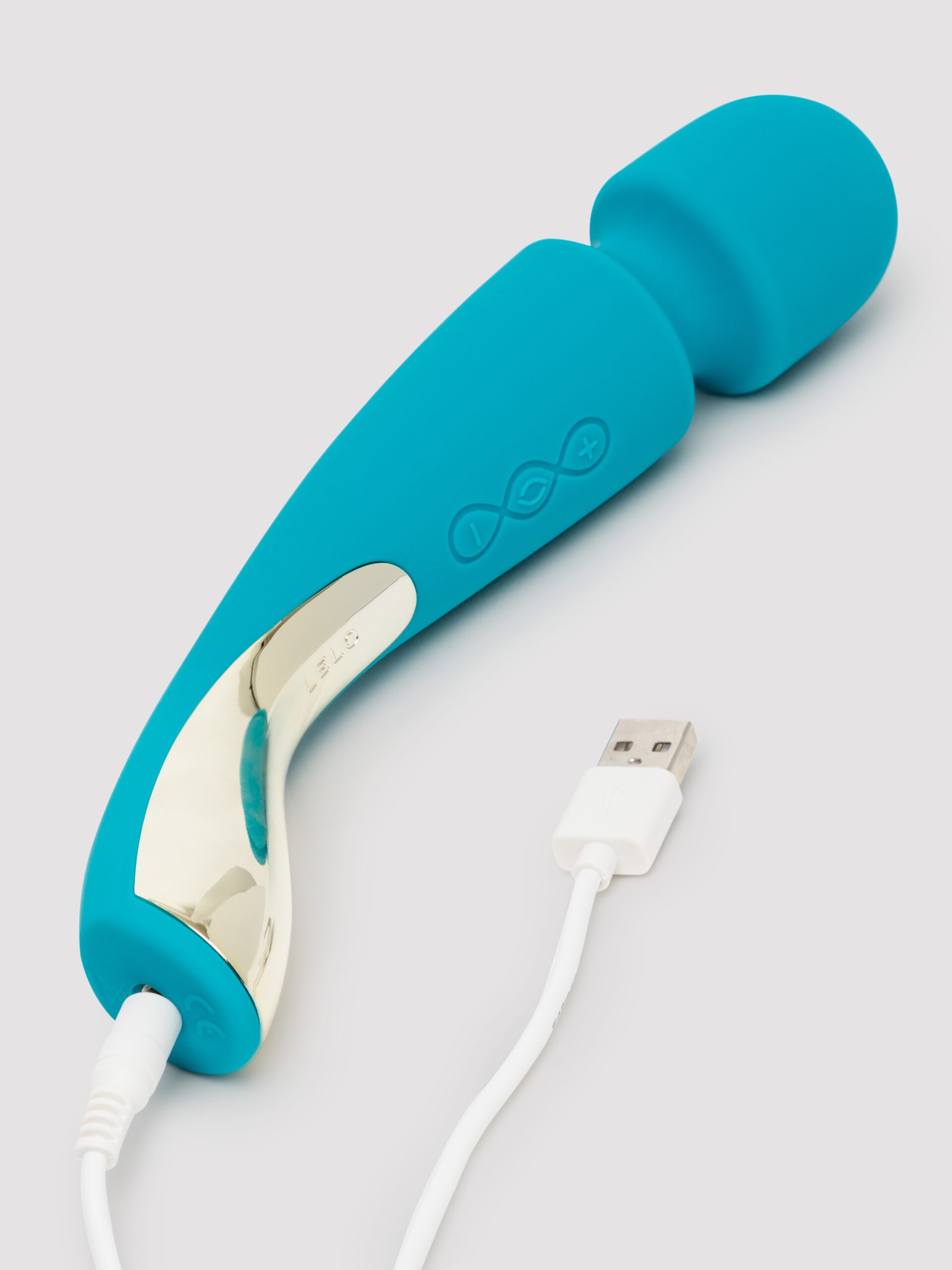 Lelo Smart Wand 2 Medium Rechargeable Vibrator - Image 4
