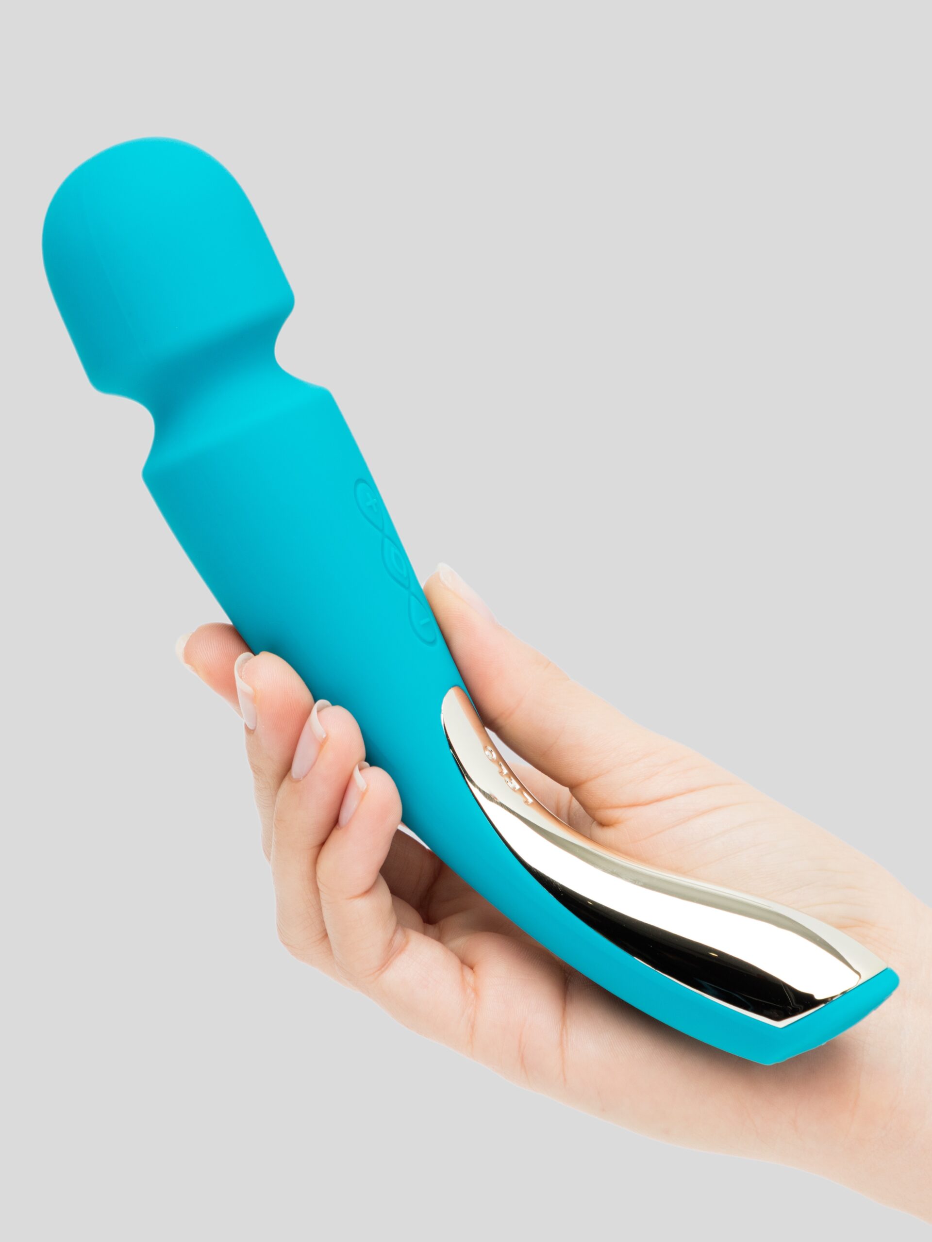 Lelo Smart Wand 2 Medium Rechargeable Vibrator - Image 5
