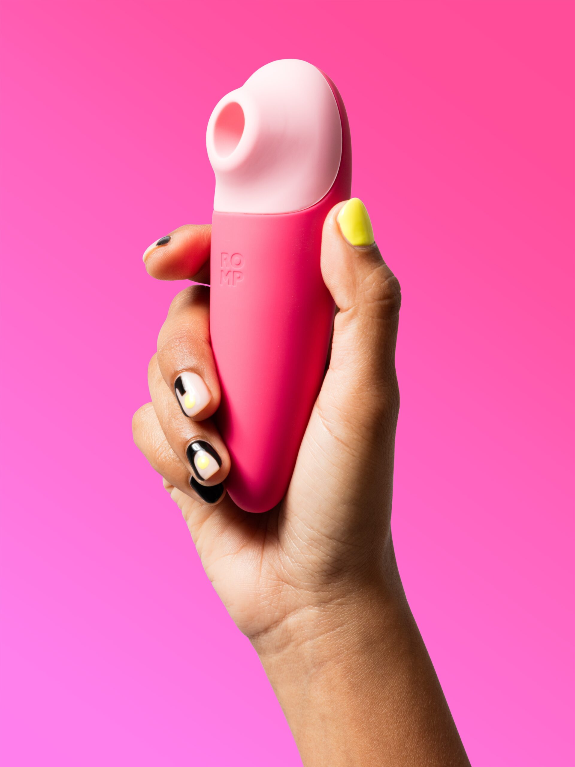 ROMP Shine X Rechargeable Silicone Clitoral Suction Stimulator - Image 2