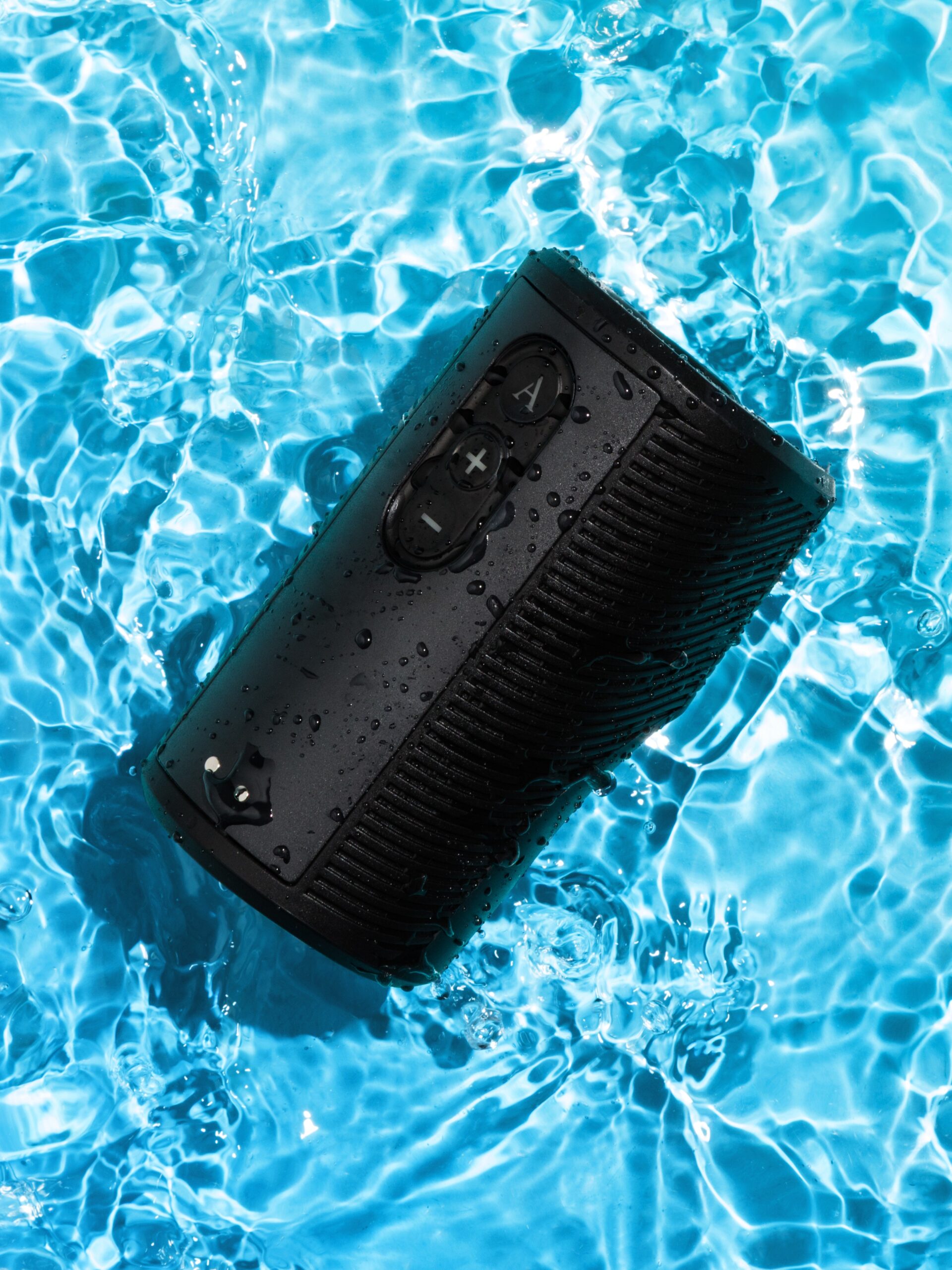 Arcwave Zing Rechargeable Vibrating Male Masturbator - Image 5