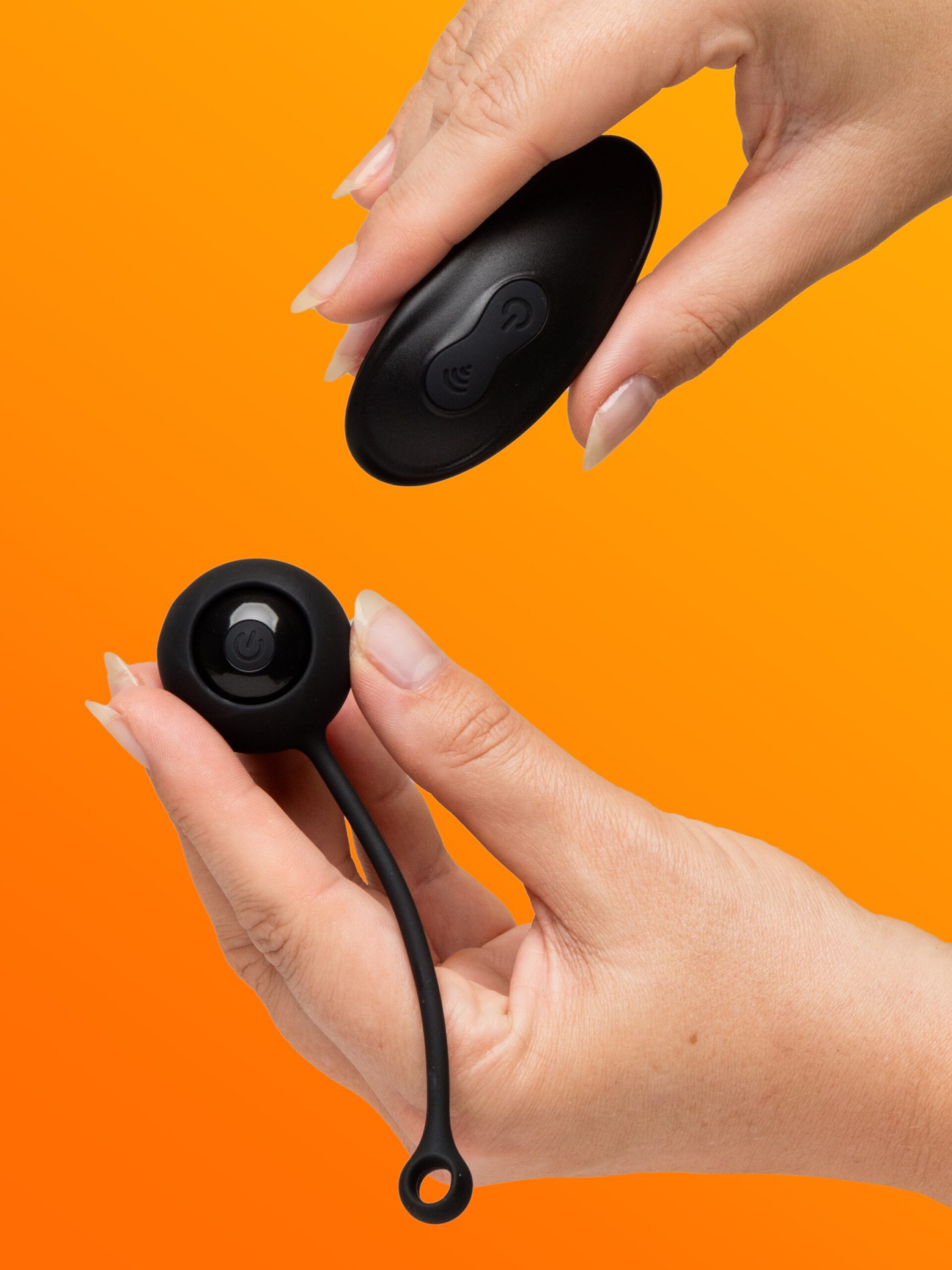 Lovehoney Rechargeable Remote Control Vibrating Kegel Ball Set - Image 2