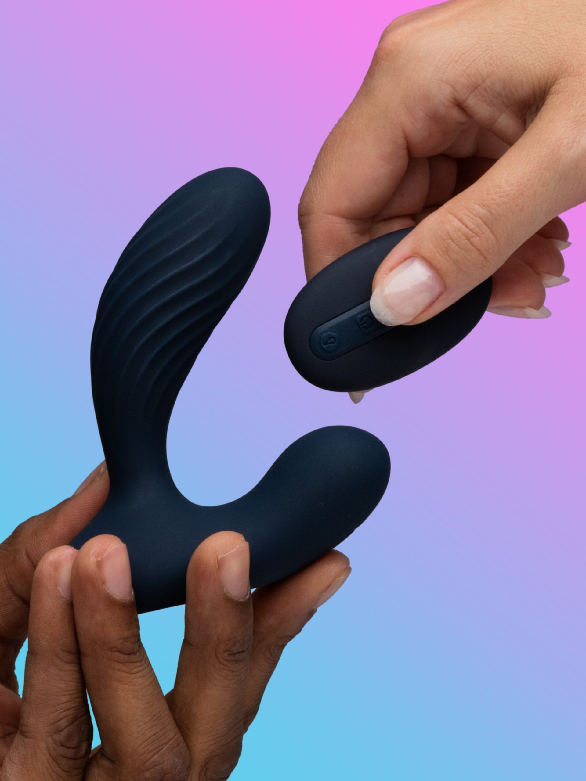 Svakom Vick Neo 2 App Controlled Heating and Vibrating Prostate Massager - Image 2