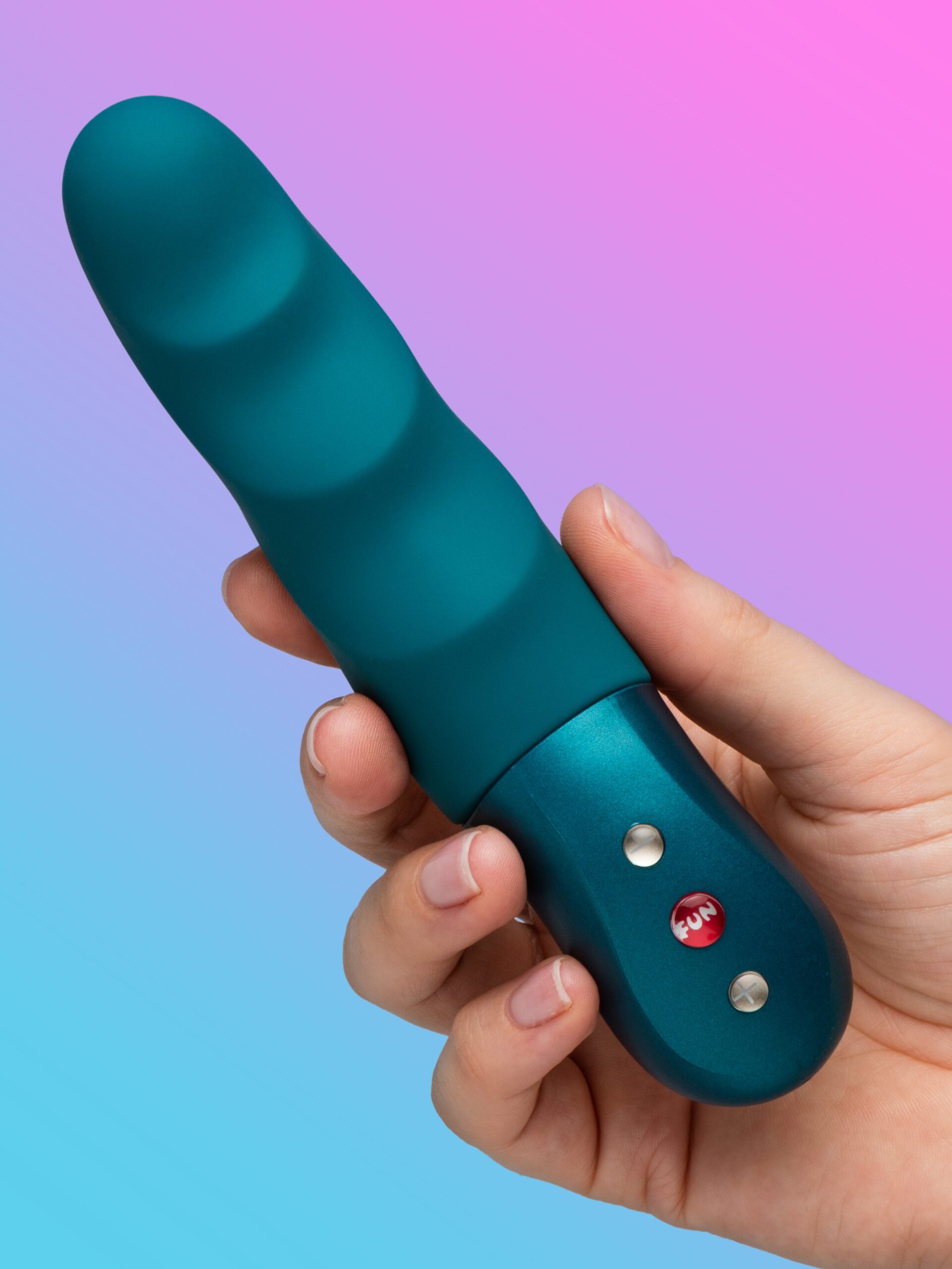 Fun Factory Stronic Petite Green Rechargeable Thrusting Vibrator - Image 2